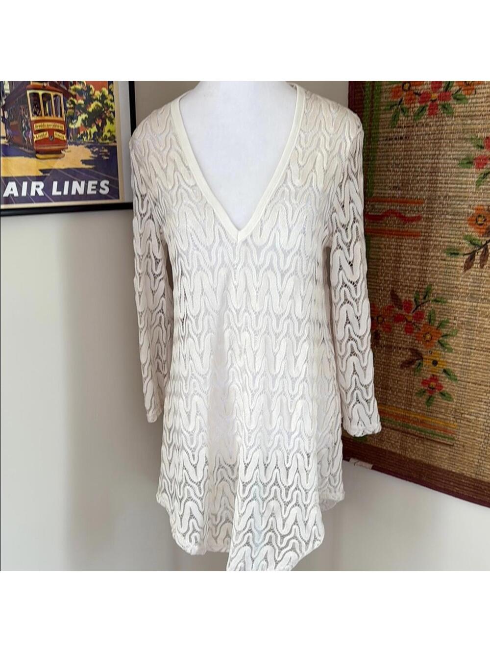 South Moon Under Cream Lace Tunic